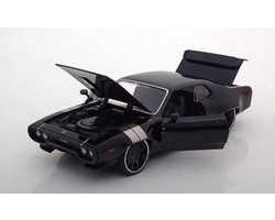 Dom's Plymouth GTX Fast and Furious 8 2017 Zwart 1/24 Jada Toys