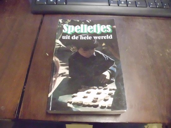 Praktische gids n.m.spelletjes uit hele wereld - cover