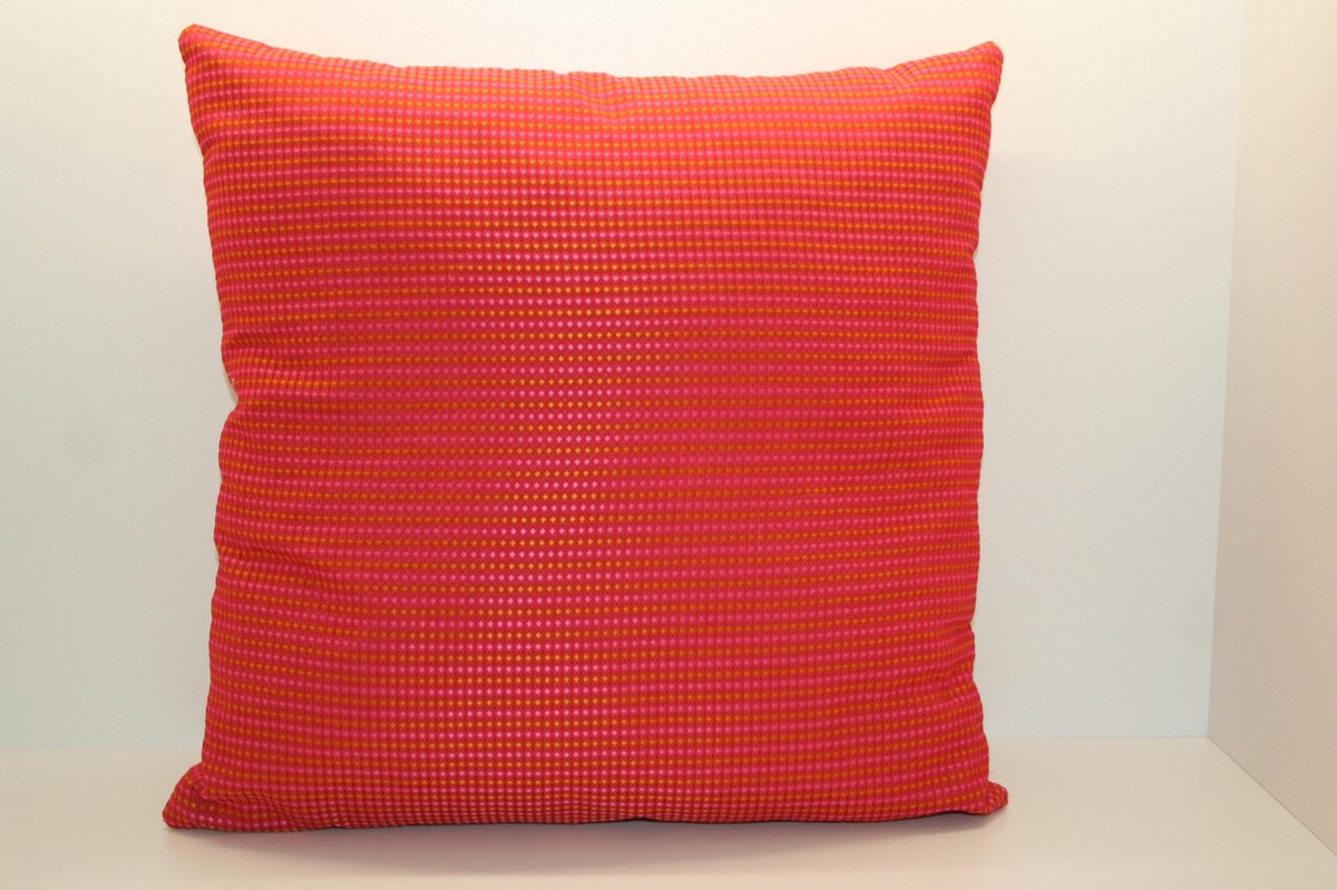 Sierkussen Vercelli - roze - 45x45 cm