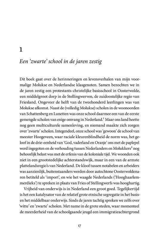 De tekst gaat over een 'zwarte' school in de jaren zestig in Nederland.