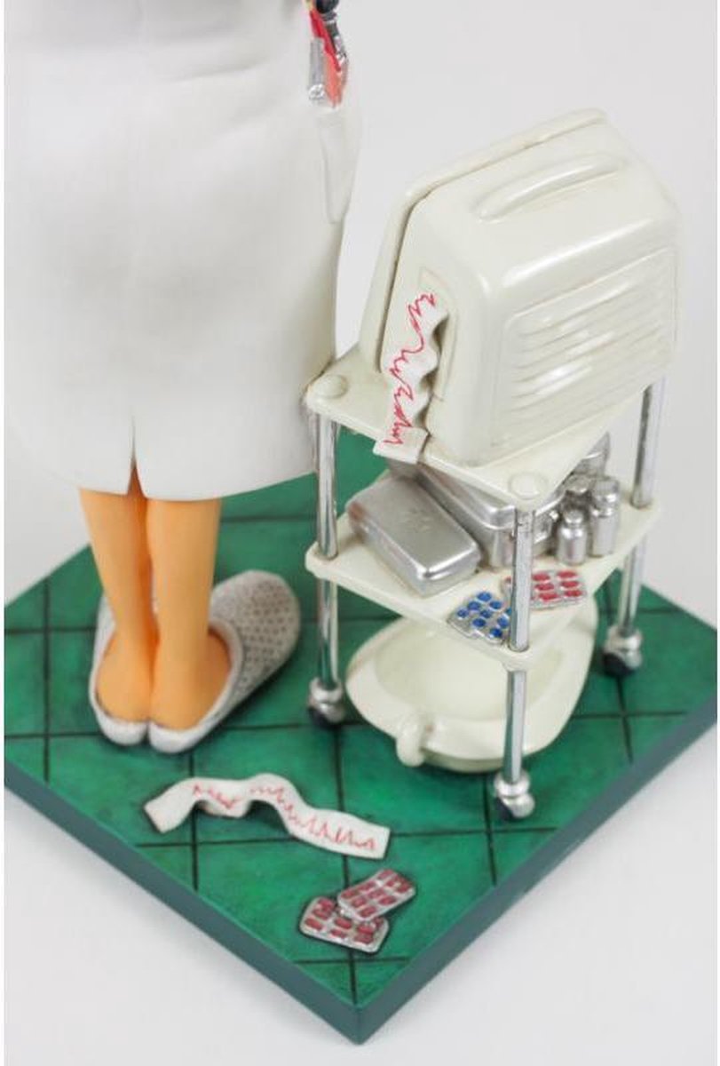 Figurine Médecins Sans Frontières - Marc Le Médecin - Berchet 10cm - NEUVE