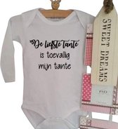 Baby Rompertje met tekst De liefste tante is toevallig mijn  tante  | Lange mouw | wit | maat 74/80