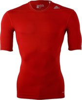 adidas TechFit Base  - Sportshirt - Mannen - Maat XL - Rood