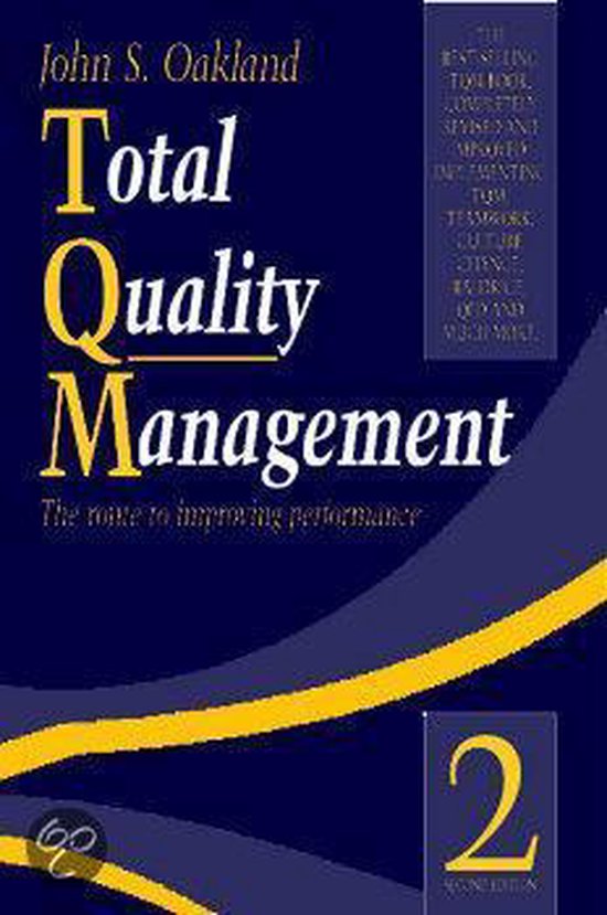 Boek cover Total Quality Management van John Oakland (Hardcover)
