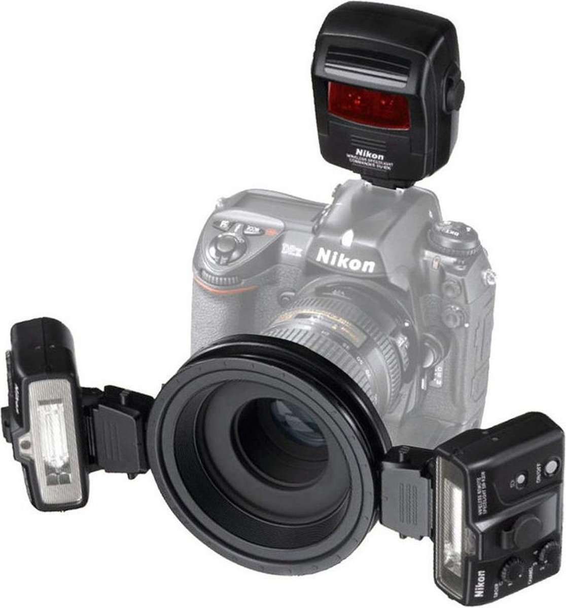 Nikon R1C1 macroflashKit