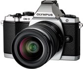 Olympus OM-D E-M5 + 12-50mm - Systeemcamera - Zilver