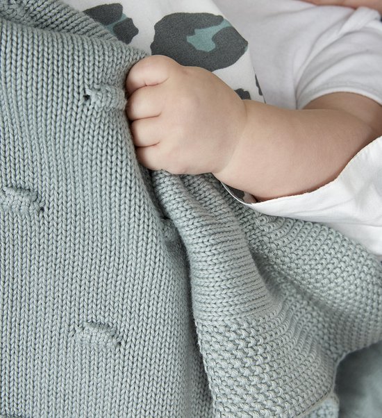 Meyco Baby Knots wiegdeken - stone green - 75x100cm van Meyco — afbeelding 5