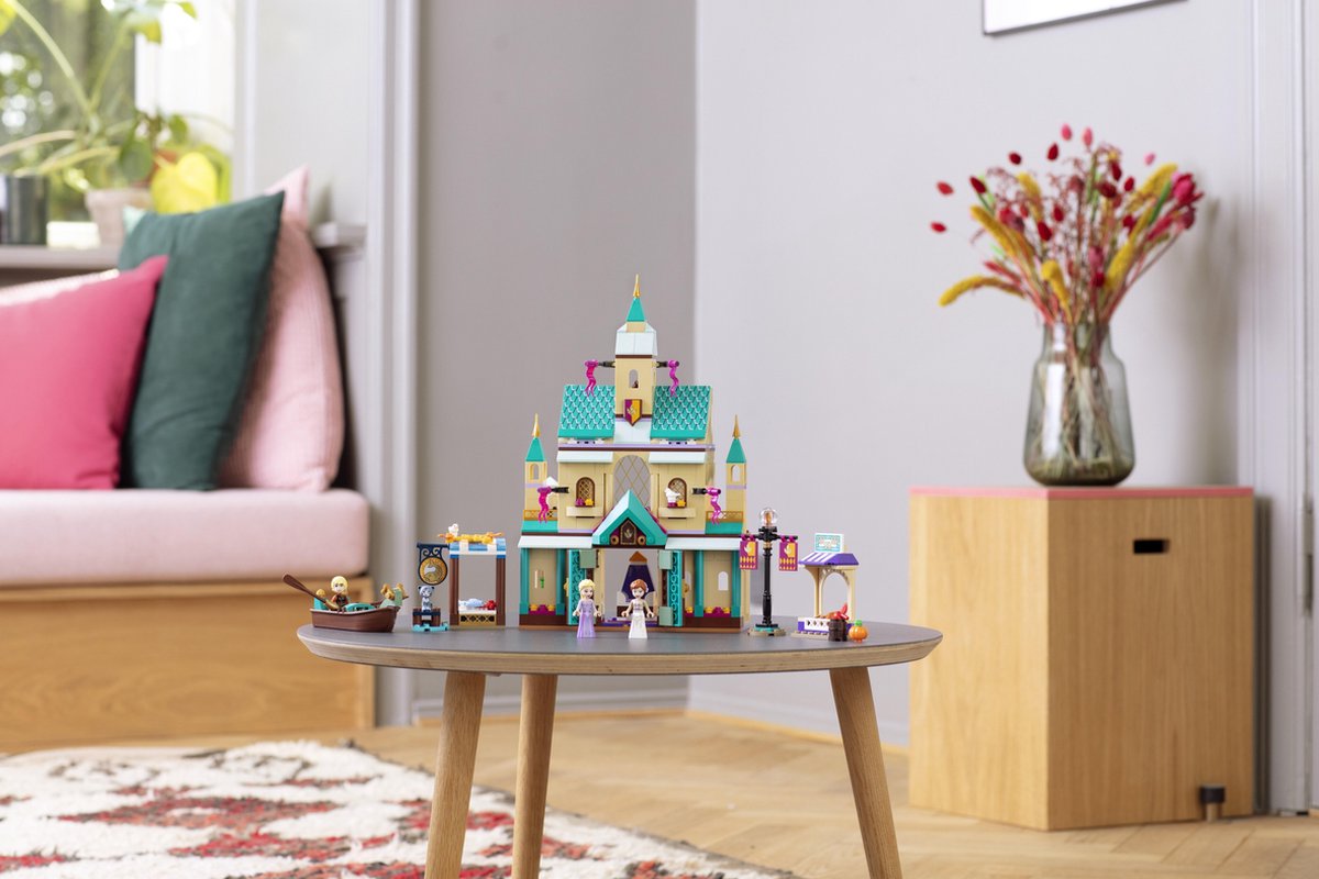 LEGO Disney Princess Arendelle Castle Village 41167 — afbeelding 2