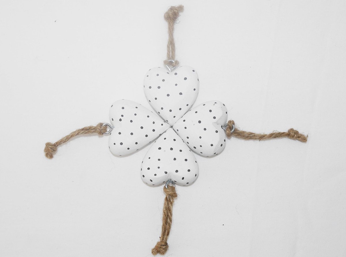 Houten hartje met touwtje-Sleutel hanger- Hartje tafeldecoraie-**4 stuks **