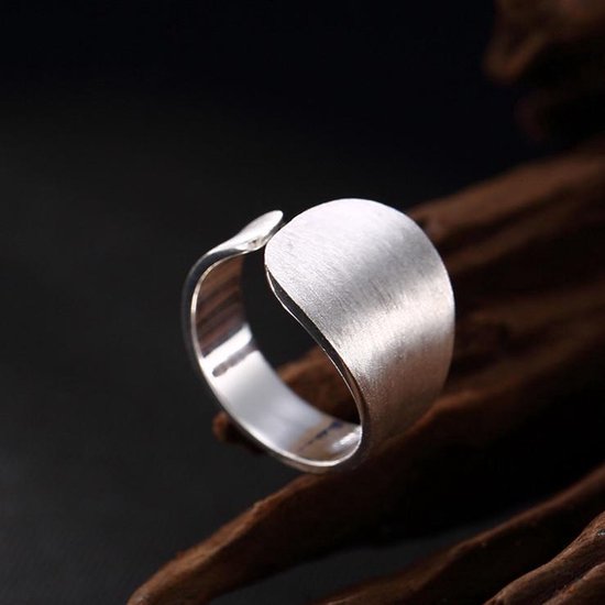 combineren scheuren Ontmoedigd zijn Moderne Zilveren Ring - Handgemaakt - Verstelbaar | bol.com