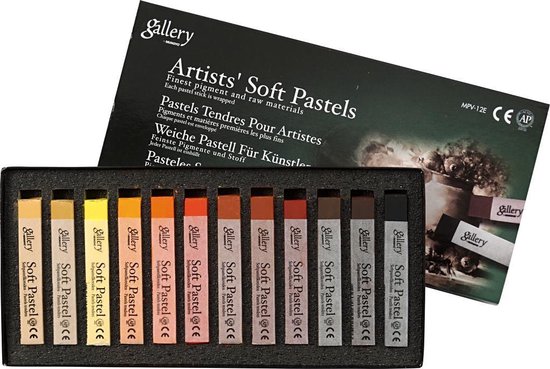 Set van 12 Gallery zachte pastelkrijtjes in diverse aardetinten, geopend in een zwarte tray.