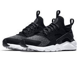 Nike Air Huarache Run Ultra SE Sneakers - Maat 40 - Unisex - zwart | bol.com