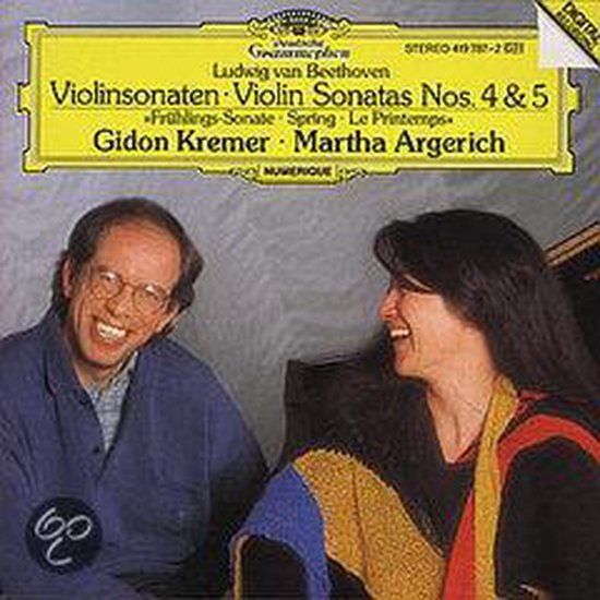 CD hoes met Gidon Kremer en Martha Argerich, met tekst: Ludwig van Beethoven, Violinsonaten Nos. 4 & 5 "Frühlings-Sonate".
