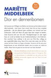 Achterkant boek 'Dior en dennenbomen' met auteursfoto en beschrijving.