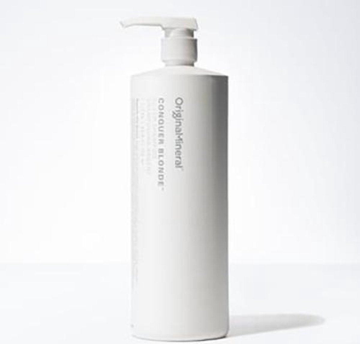 Conquer Blonde Shampoo - 1000ml