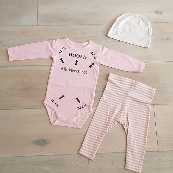Celsius Zeep advies Baby Meisjes cadeau geboorte Setje 3-delig newborn | maat 62-68 | roze  mutsje beertje... | bol.com