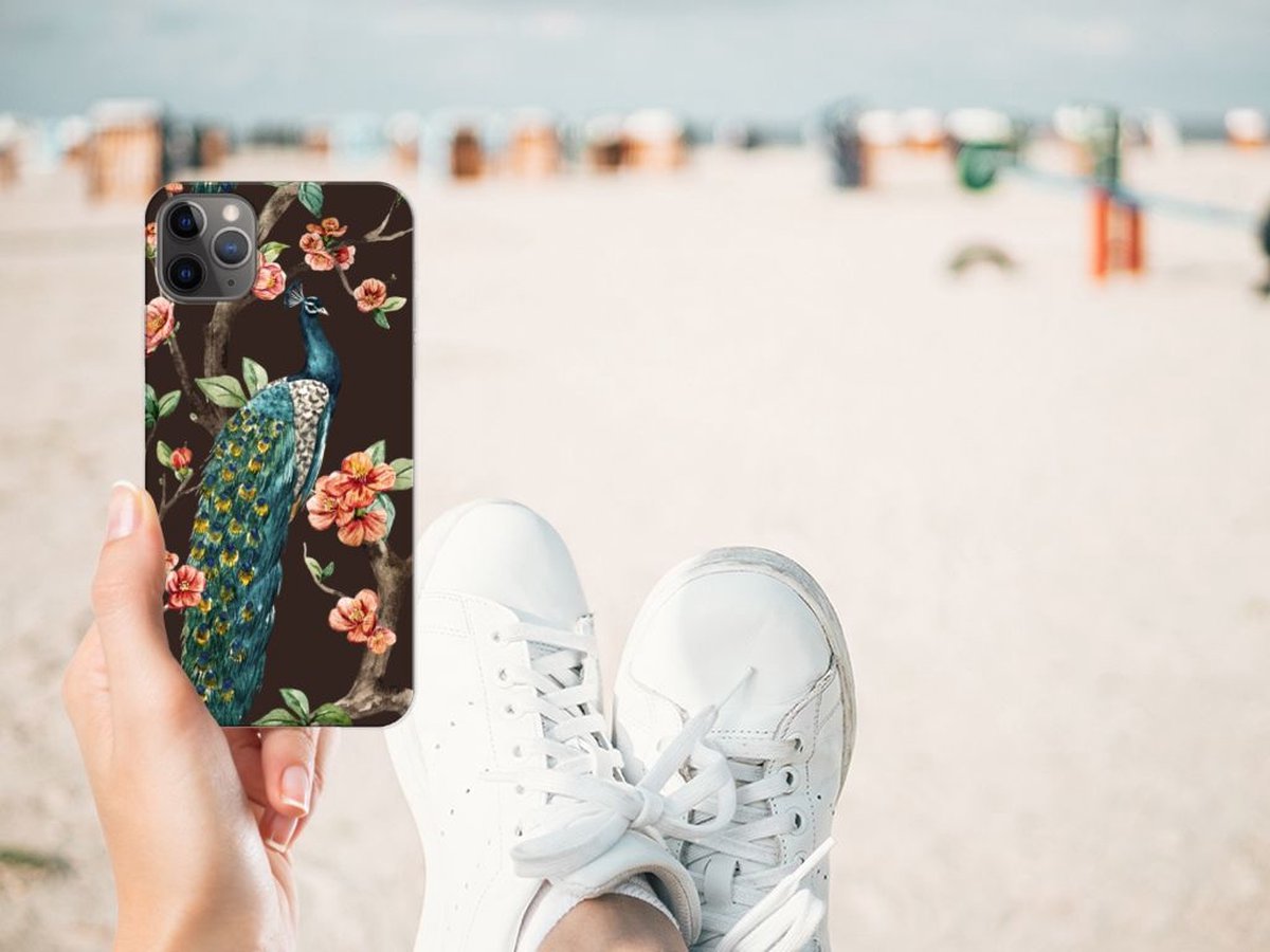 Apple iPhone 11 Pro Max TPU Hoesje Pauw met Bloemen