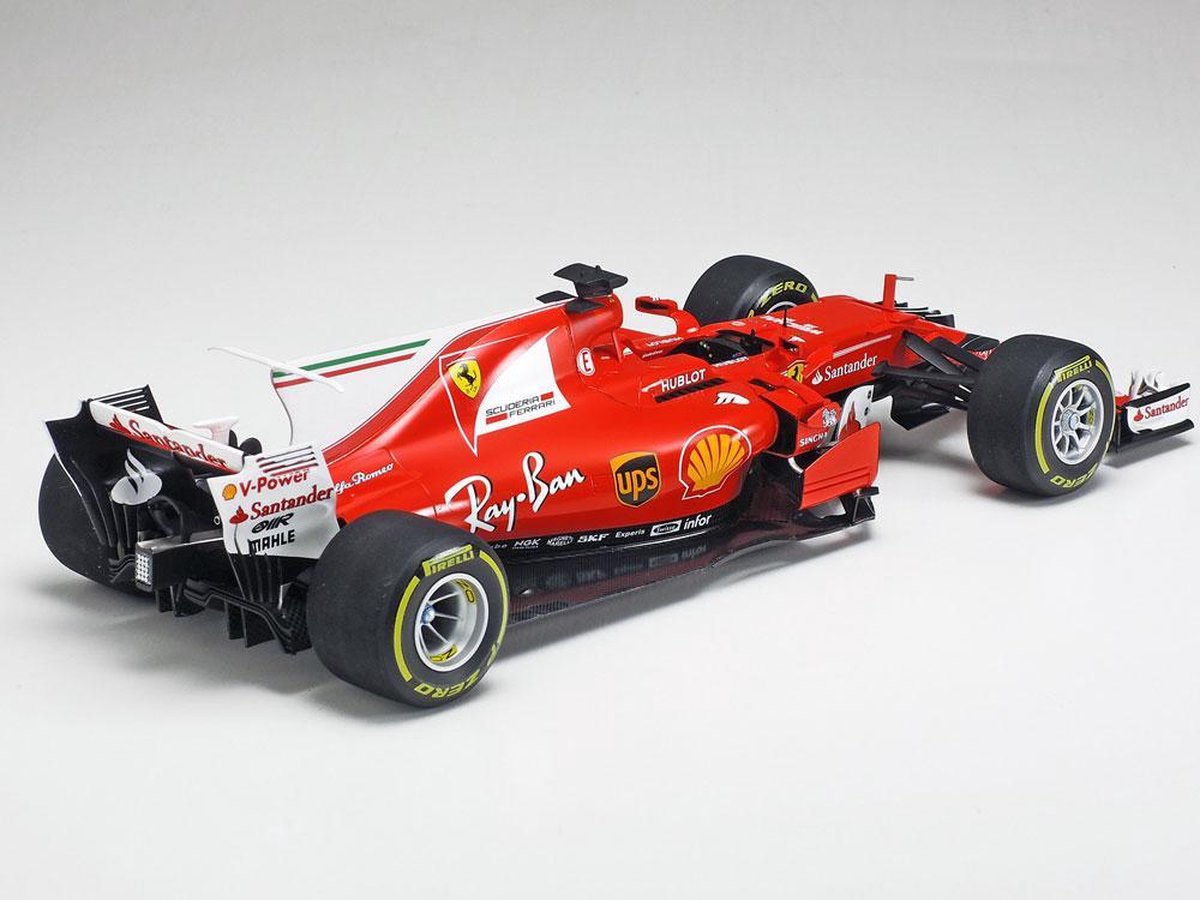 Vrijstelling Terminal zwemmen Ferrari Sf70H - Tamiya Formule 1 Modelbouw pakket 1:20 | bol.com