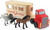 Houten paardentruck met paarden