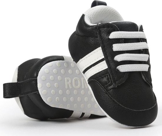 telescoop Gedwongen bijgeloof Romi™ Baby Sneakers Zwart 0-6 maanden - Baby Schoentjes / Slofjes - Bekend  van TV! | bol.com