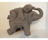 Shaolin monnik op olifant grijs - Boeddhabeeld 44 cm | Inspiring Minds