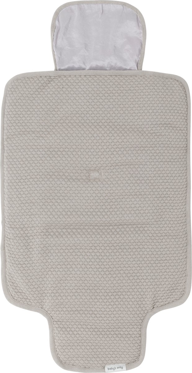 Baby's Only Gebreid verschoonmatje Sky - Verschoningsmatje voor onderweg - Urban Taupe - Inclusief opbergzakje van Baby's Only — afbeelding 2
