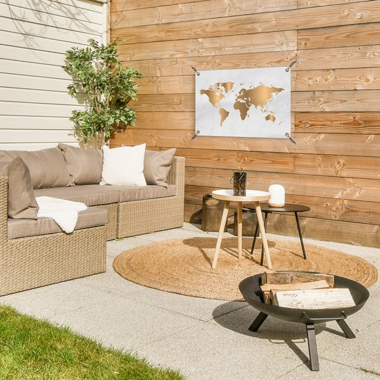 Tuinposter 60x40 cm - Tuindecoratie Wereldkaart - Goud - Marmerlook - Luxe - Design - Poster voor in de tuin - Buiten decoratie - Schutting tuinschilderij - Tuindoek muurdecoratie - Wanddecoratie balkondoek