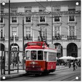 Tuinposters Zwart-wit foto met een rode tram - 50x50 cm - Tuindoek - Buitenposter