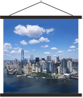 Posterhanger incl. Poster - Schoolplaat - New York - Manhattan - Skyline - 40x40 cm - Zwarte latten