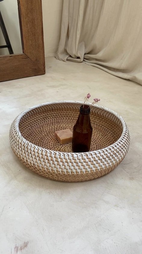 Ronde rotan serveerschaal, ronde rotan schaal met parelmoer