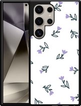 Cazy Hardcase Hoesje geschikt voor Samsung Galaxy S24 Ultra Paarse Bloemen