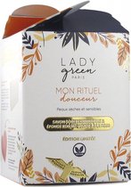 Lady Green Organic Voedende Zeep 100 g + Roze Konjac Spons