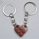 Bouwstenen sleutelhanger - Imitatie bouwsteen hart - brick keychain - Vriendschap - Geliefde - BFF - Bruin - Valentijn cadeautje voor haar & hem