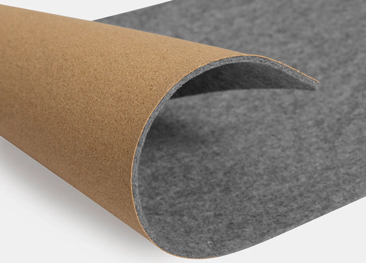 Oakywood Felt & Cork Desk Mat Grey - Large 30 x 90 cm - Luxe Bureau Onderlegger van Wolvilt & Kurk — cadeau in Wonen & Interieur - foto 3