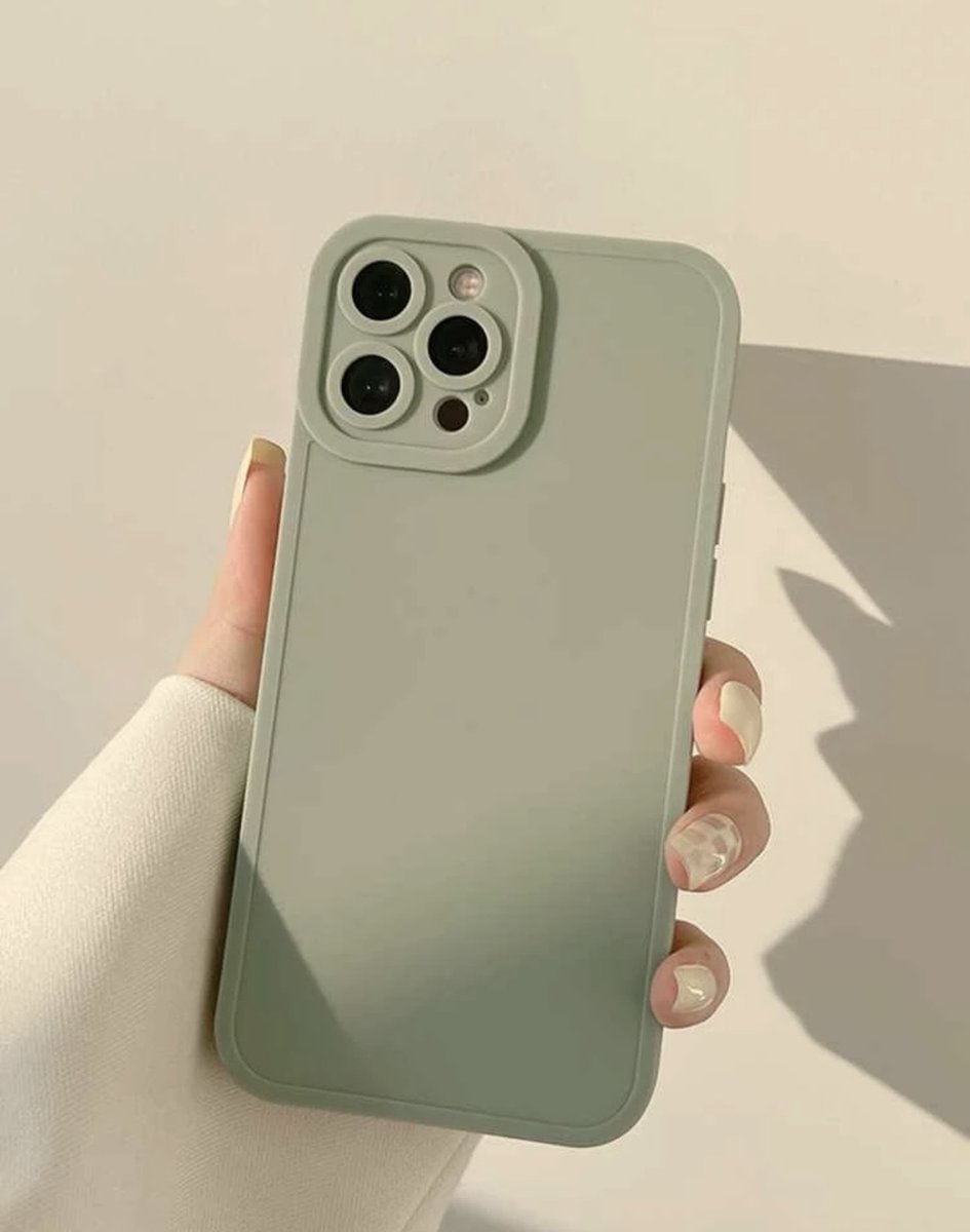 Hoesje geschikt voor Iphone 15 Max Pro - Lichtgroen - Siliconen Case