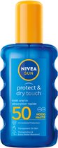 NIVEA SUN Protect & Dry Touch Transparante Zonnebrand Spray - SPF 50 - Trekt snel in - Waterbestendig - 200 ml