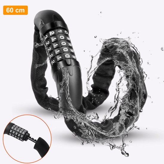 Cadenas à chaîne noir de 60 cm avec serrure à combinaison, entouré d'eau. Gros plan de la serrure.