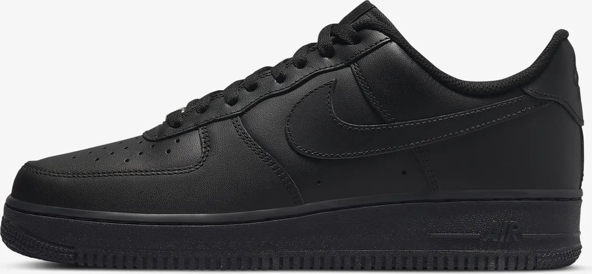 Nike Nike Air Force 1 LE Sneakers Unisex Zwart
