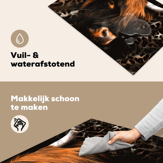 KitchenYeah® Inductie beschermer 78x52 cm - Schotse Hooglander - Dieren - Panterprint - Kookplaataccessoires - Afdekplaat voor kookplaat - Inductiebeschermer - Inductiemat - Inductieplaat mat