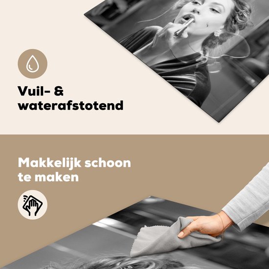 KitchenYeah® Inductie beschermer 77x59 cm - Vrouw - Make up - Vintage - Portret - Zwart wit - Kookplaataccessoires - Afdekplaat voor kookplaat - Inductiebeschermer - Inductiemat - Inductieplaat mat