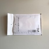 Luchtkussen enveloppe / Bubble bag - wit - binnenmaat 150x215mm - buitenmaat 170x225mm - verpakt per 100 stuks