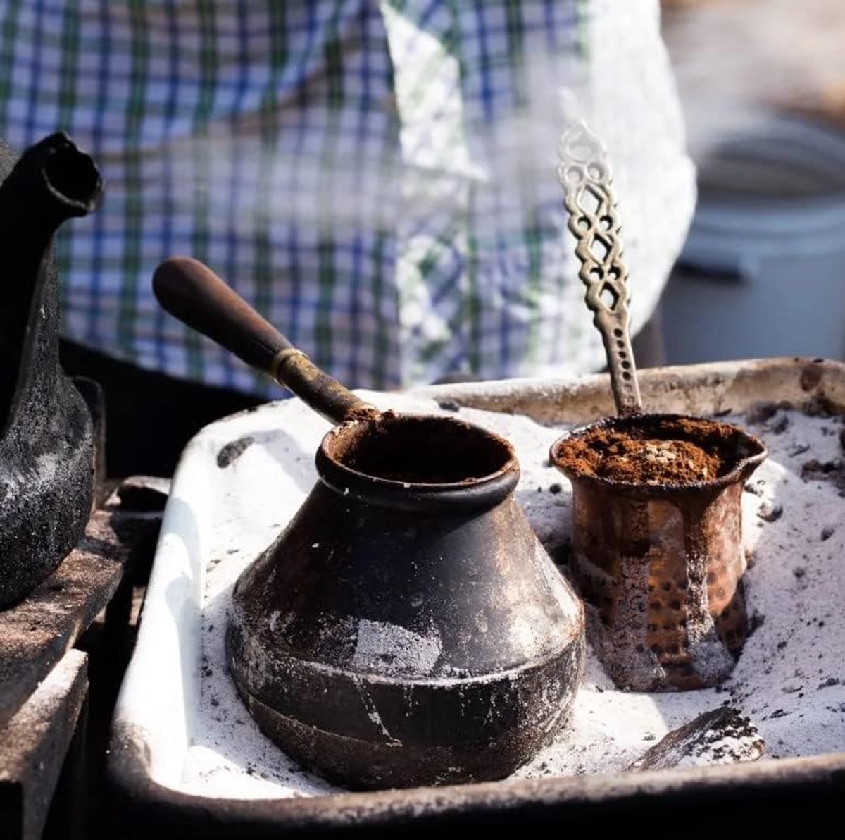 Smeltkroes | 430 ml | Turkse koffiepot met granieten coating voor het