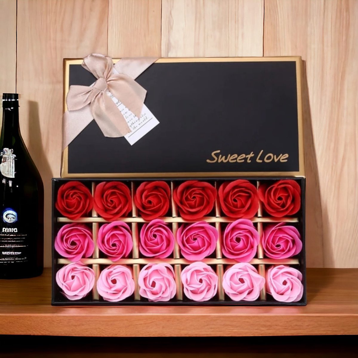 AliRose - Rozen Zeepjes - Pink / Red Palette - Luxe Geschenk set - 18 Roosjes - Rood Roze Doos - Cadeau - Giftbox
