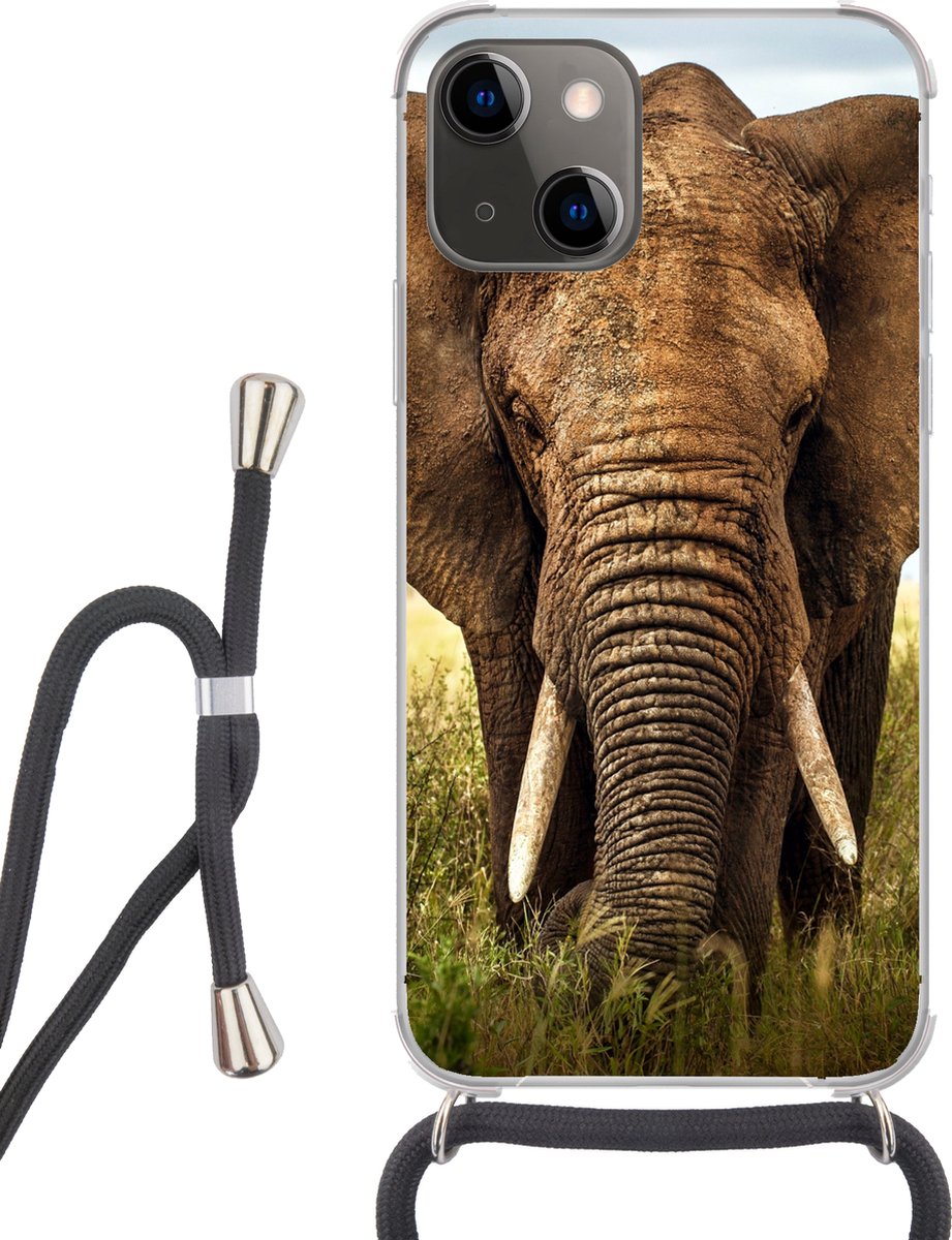 Telefoonhoesje Geschikt voor iPhone 13 Mini - Olifant - Gras - Dieren - Natuur - Siliconen - Crossbody - Backcover met Koord - Telefoonhoesje met koord - Hoesje met touw Telefoonhoesje