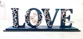 Valentijns decoratie "LOVE" met jullie eigen namen - Valentijn - Cadeautip