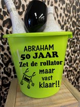 Emmer: Abraham 50 jaar zet de rollator maar klaar!! emmer 5 liter Lime groen. Verjaardag cadeau- cadeau emmer. Abraham cadeau.