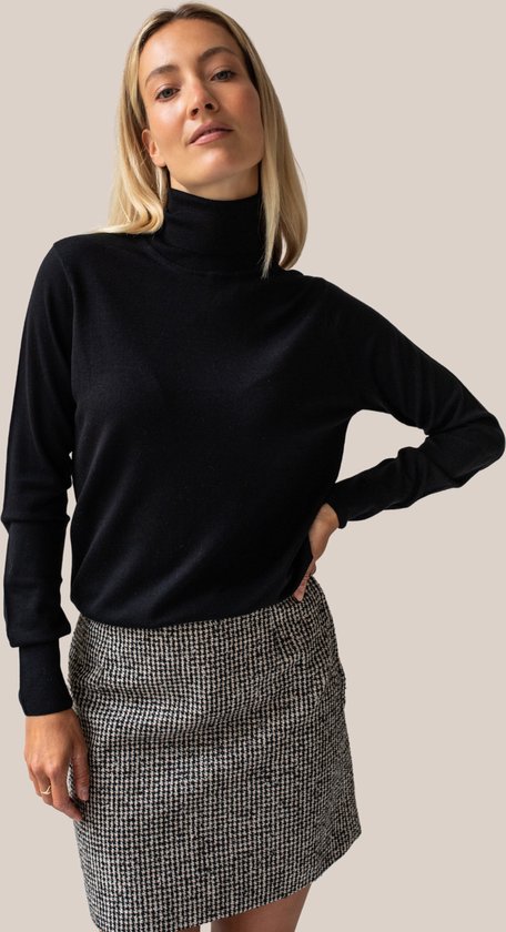 Juniper knitted jumper Black / XL