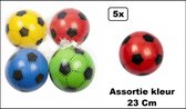 5x Speel bal voetbal 23cm assortie kleur - incl. ballenpomp - Strand buiten voetballen straatvoetbal