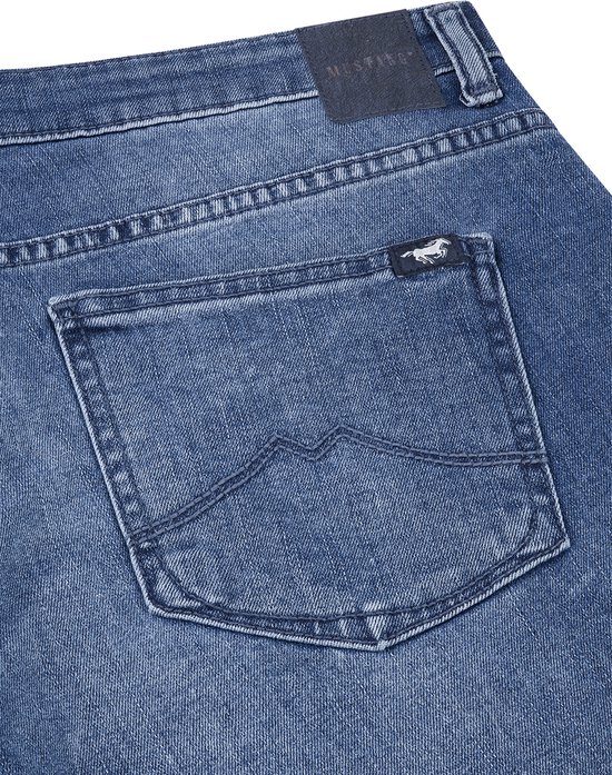 Mustang Bermuda court femme régulier/droit Blauw