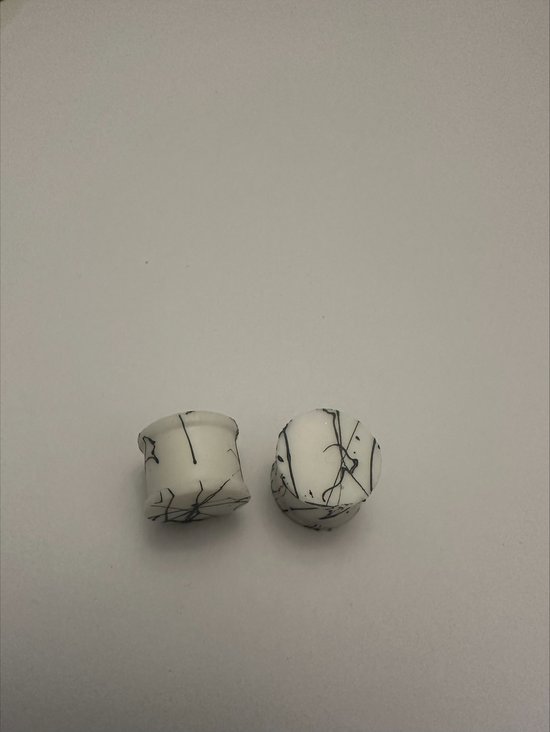 Earplugs wit met zwarte lijnen siliconne flare 14 mm